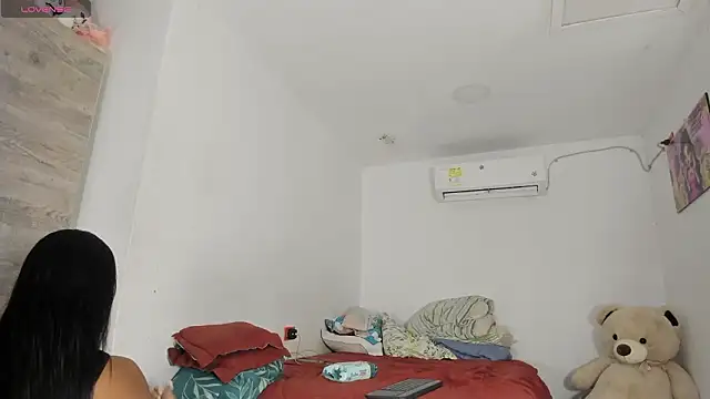 flor herrera01 online show from March 2026 05:12:02 AM