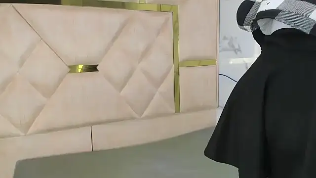 Snapshot of Kendall_6669 chatting on October 2025 01:03:02 PM Kendall 6669 online show from October 2025 01:03:02 PM