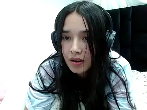  luna 777 online show from October 2025 12:22:02 AM