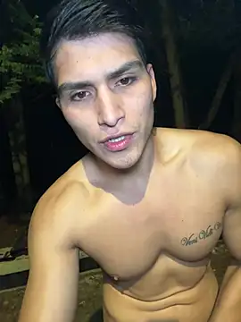 MaxxxSteil online show from May 2026 11:43:02 PM
