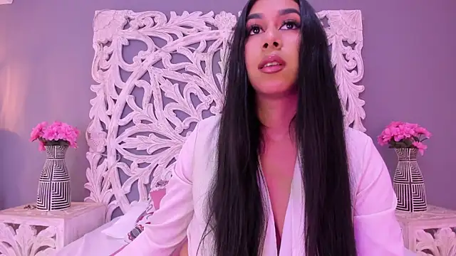 AnnieGibbyns online show from July 2026 09:06:02 PM