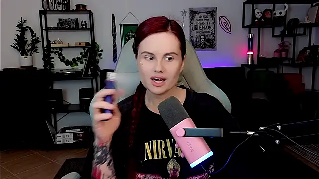 Della Ideal online show from March 2026 05:13:02 PM