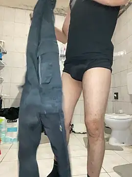 rogerdik76 online show from April 2026 10:11:01 PM