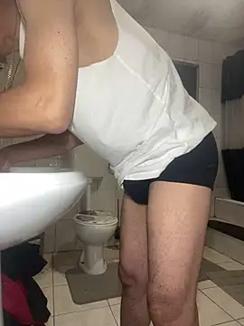 rogerdik76 online show from April 2026 01:08:01 AM