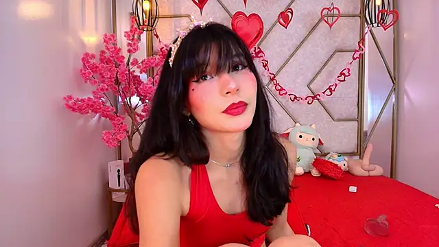 nathalya summer online show from February 2026 08:49:01 PM