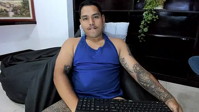 maxflurry  online show from March 2025 10:28:02 AM