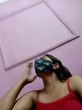 Snapshot of heena-3678 chatting on November 2025 04:28:01 PM heena-3678 online show from November 2025 04:28:01 PM