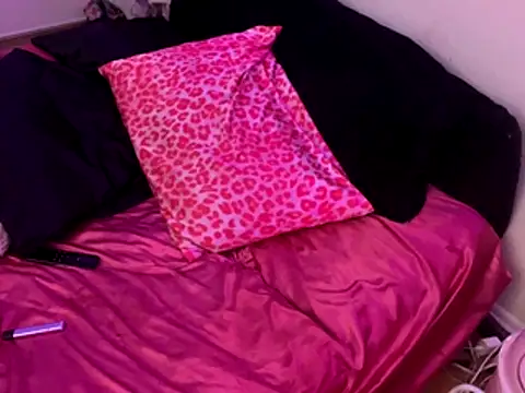 ChrryFoxx online show from December 2025 09:36:01 AM