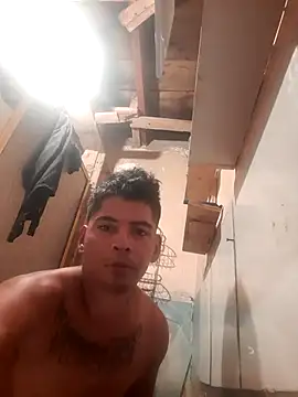 Snapshot of Elcabezhupas97 chatting on October 2025 05:52:02 AM Elcabezhupas97 online show from October 2025 05:52:02 AM