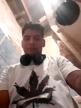 Snapshot of Elcabezhupas97 chatting on October 2025 09:04:02 PM Elcabezhupas97 online show from October 2025 09:04:02 PM