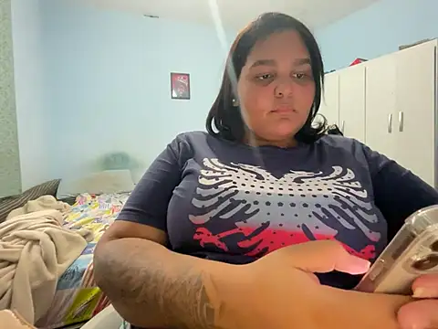 Snapshot of thataa_paixao chatting on March 2025 07:15:01 PM thataa paixao online show from March 2025 07:15:01 PM