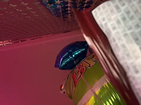 Snapshot of YODAPESOS chatting on November 2025 12:45:02 AM YODAPESOS online show from November 2025 12:45:02 AM