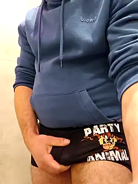 Mpinios online show from April 2026 08:06:01 PM