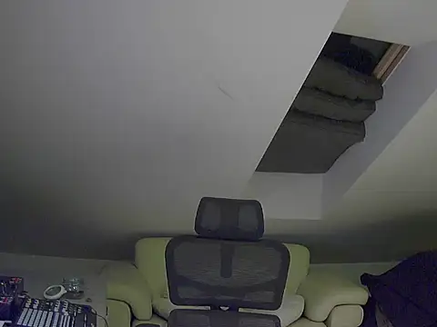 gryzoon online show from October 2025 10:00:02 PM