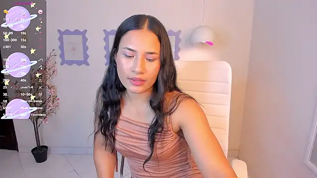 Snapshot of emily_kim chatting on March 2025 05:05:02 AM emily kim online show from March 2025 05:05:02 AM