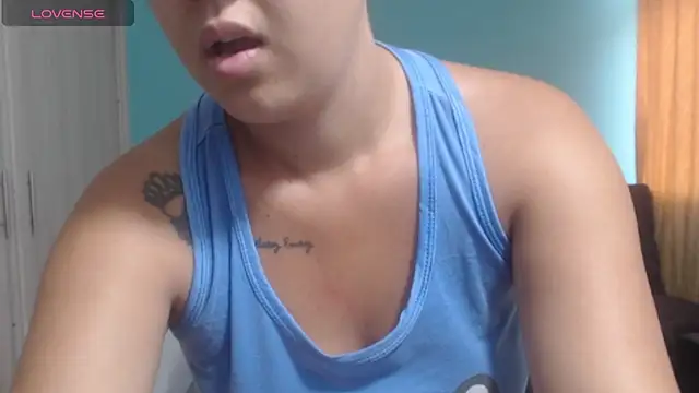 Anthonela Queen online show from January 2026 02:00:01 PM