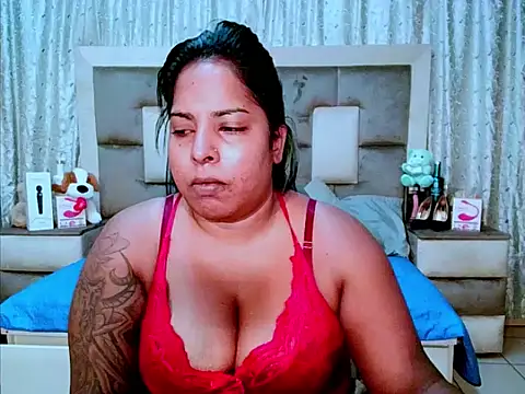 indiantopaz694u online show from March 2025 03:52:02 AM