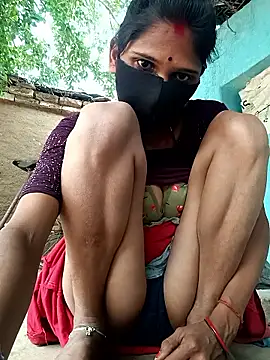 Snapshot of Chhavi_Chadha chatting on November 2025 05:51:01 AM Chhavi Chadha online show from November 2025 05:51:01 AM