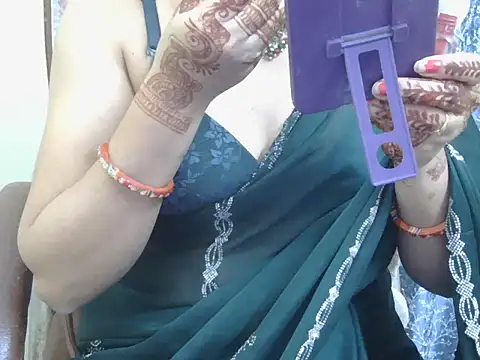 Snapshot of Lovely_Manvi chatting on October 2025 12:04:02 PM Lovely Manvi online show from October 2025 12:04:02 PM