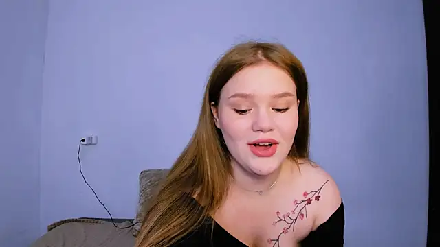 LaseyMoon online show from January 2026 01:44:01 AM