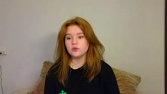 LaseyMoon online show from February 2026 09:57:02 AM