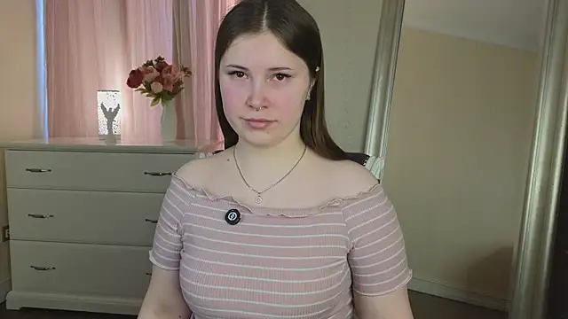 Snapshot of RexellaDarter chatting on February 2025 05:19:02 AM RexellaDarter online show from February 2025 05:19:02 AM