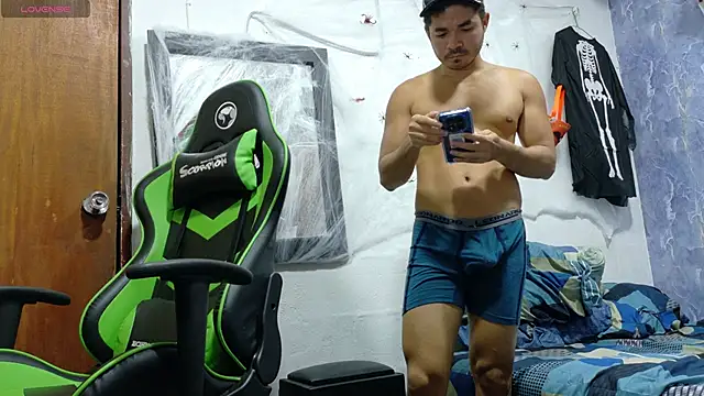 Snapshot of twinks_28 chatting on October 2025 10:58:01 PM twinks 28 online show from October 2025 10:58:01 PM