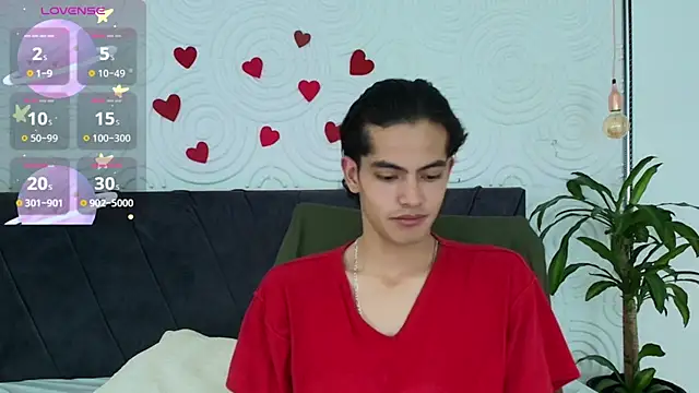 Maximoherrera 16 online show from April 2026 04:36:02 PM