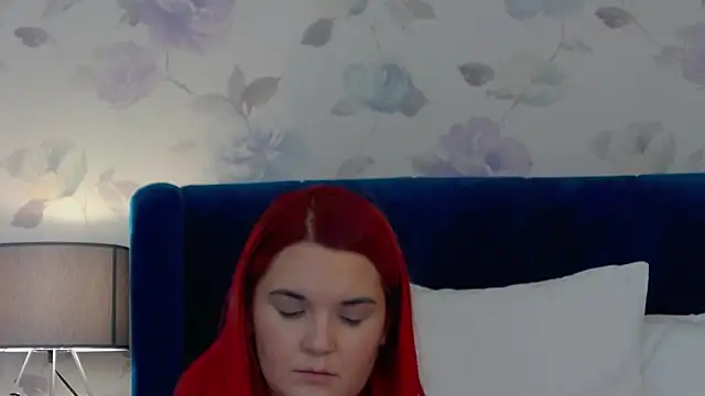 Snapshot of KailyKay chatting on November 2025 07:32:02 PM KailyKay online show from November 2025 07:32:02 PM