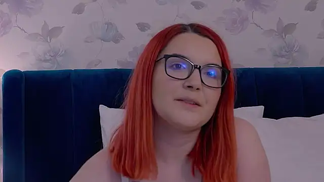 Snapshot of KailyKay chatting on December 2025 09:09:01 PM KailyKay online show from December 2025 09:09:01 PM