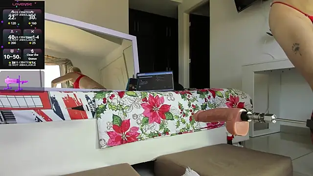 Snapshot of valery_sweetscheeks chatting on September 2025 03:49:02 PM valery sweetscheeks online show from September 2025 03:49:02 PM