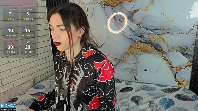 Snapshot of MaeveKuro chatting on November 2025 03:17:01 AM MaeveKuro online show from November 2025 03:17:01 AM