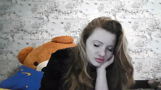 Eveline May online show from March 2026 02:02:01 PM