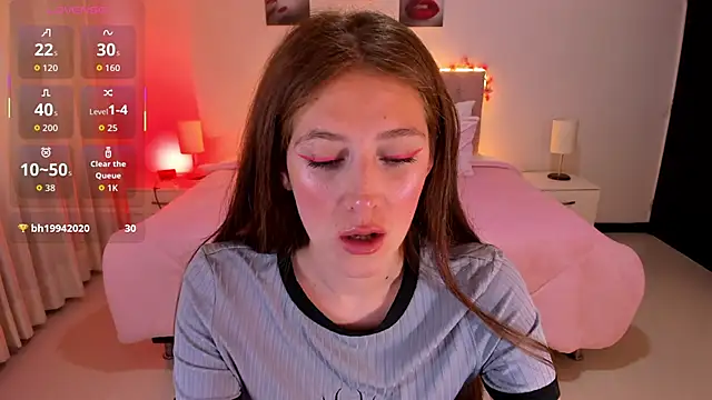 Snapshot of Emily_Warren_ chatting on October 2025 07:45:02 PM Emily Warren online show from October 2025 07:45:02 PM