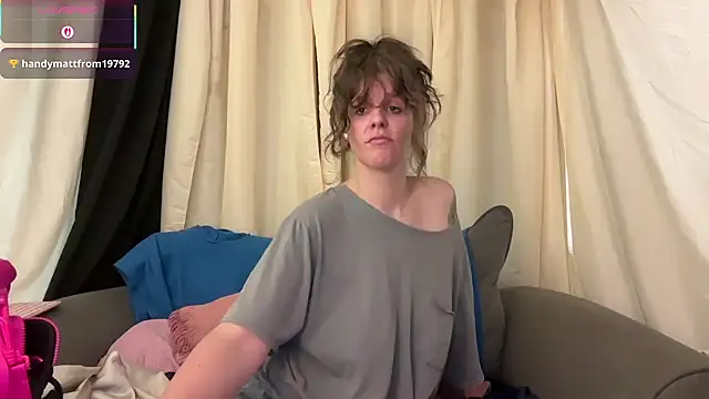 Snapshot of mothh1 chatting on June 2026 09:43:02 AM mothh1 online show from June 2026 09:43:02 AM
