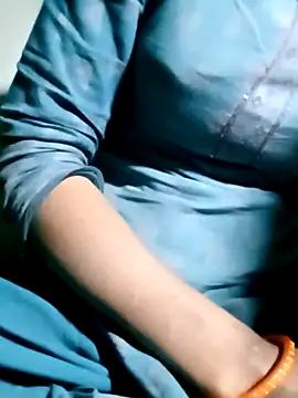 Snapshot of Anitabhabi_2 chatting on December 2025 05:01:01 AM Anitabhabi 2 online show from December 2025 05:01:01 AM