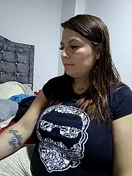 nahomysaints online show from December 2025 04:38:01 PM