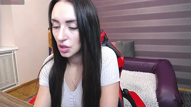 JenniferStone online show from October 2025 06:45:01 AM