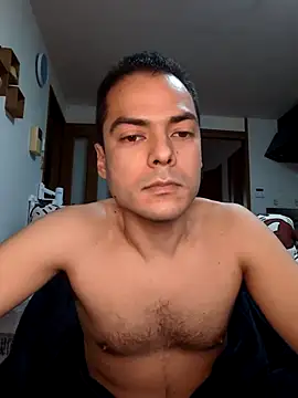 Snapshot of galhegol chatting on March 2026 12:48:02 AM galhegol online show from March 2026 12:48:02 AM