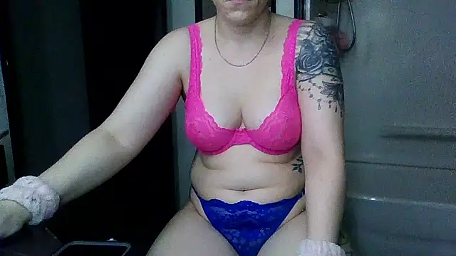 mrstoxox4594 online show from September 2025 09:14:02 AM