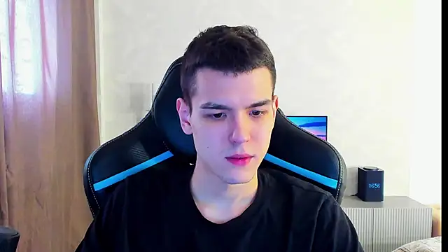 TravisRevas online show from March 2025 01:57:02 PM