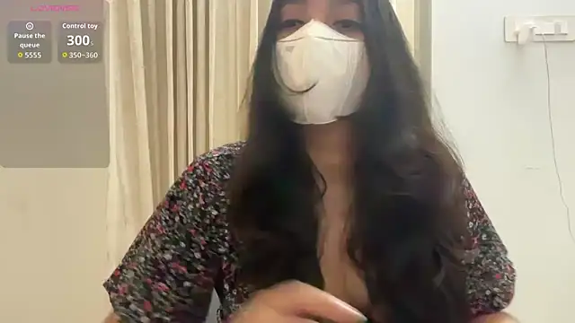 oviyakalra online show from October 2025 04:03:02 AM