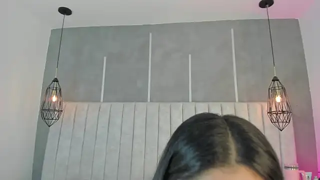 Haily b online show from January 2026 08:22:01 PM