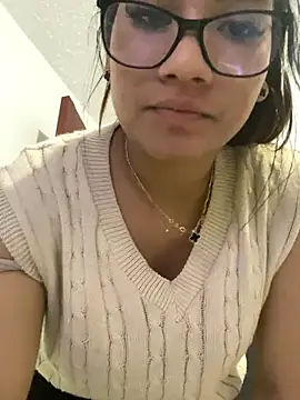 Snapshot of yousweet-Scarett chatting on September 2025 11:30:02 PM yousweet-Scarett online show from September 2025 11:30:02 PM