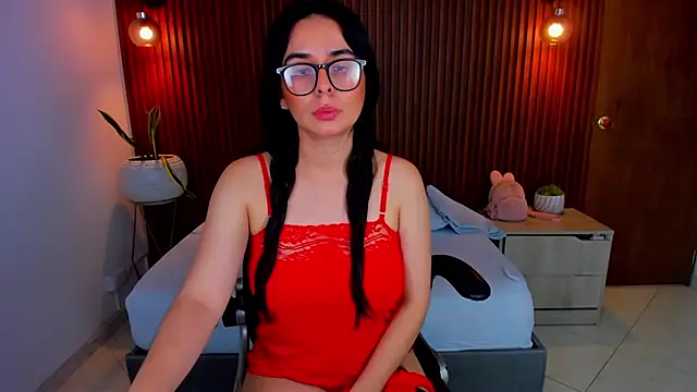 zakia23  online show from March 2025 07:10:01 PM