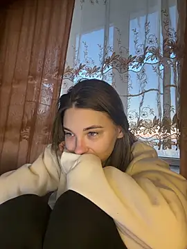 MrrKate online show from April 2026 02:51:02 AM