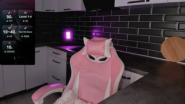 Snapshot of EmmaVictori1 chatting on January 2026 08:06:01 AM EmmaVictori1 online show from January 2026 08:06:01 AM