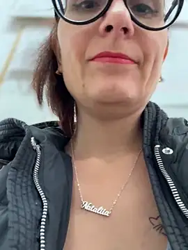 Snapshot of NataKitten chatting on December 2025 09:18:02 AM NataKitten online show from December 2025 09:18:02 AM