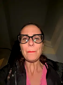 Snapshot of NataKitten chatting on December 2025 03:32:02 PM NataKitten online show from December 2025 03:32:02 PM