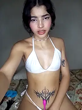 Im Tiffany1 online show from March 2025 10:37:02 AM